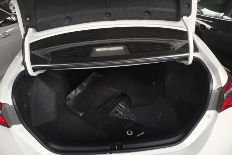 Toyota Corolla 2018 #19 Toyota Corolla 2018 car image #19