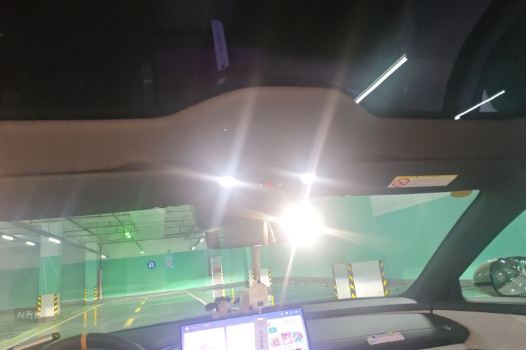 小米汽车 小米SU7 2024 汽车图片 #20