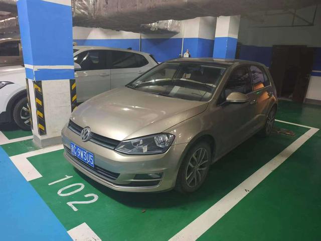 Volkswagen Golf 2016 car image #12
