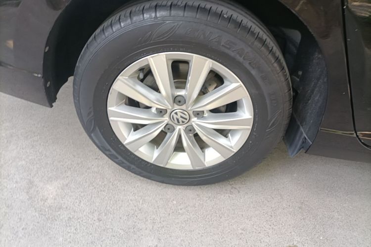 Volkswagen Lavida 2019 #10 Volkswagen Lavida 2019 car image #10