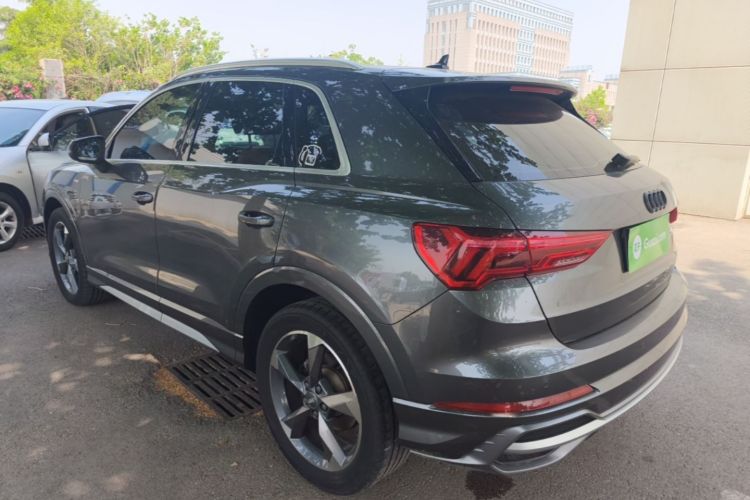 Audi Q3 2020 immagine di auto #5