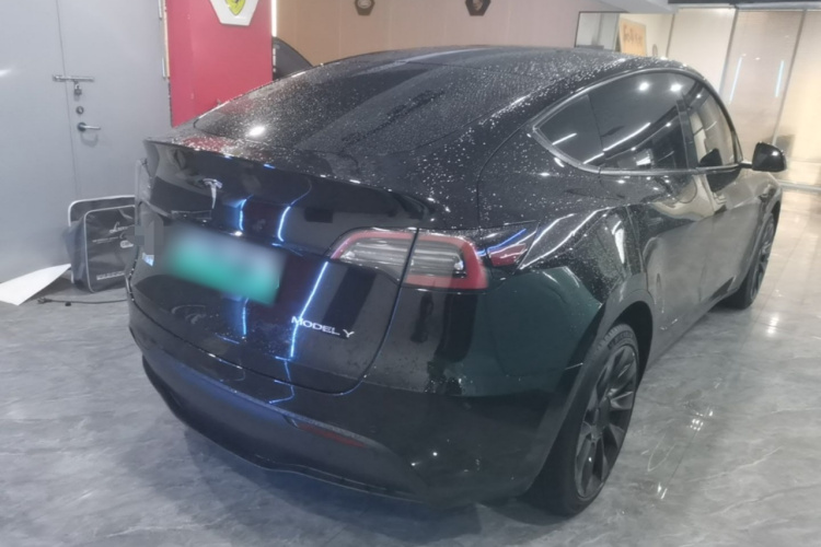 Tesla Model Y 2022 #7 Tesla Model Y 2022 immagine di auto #7