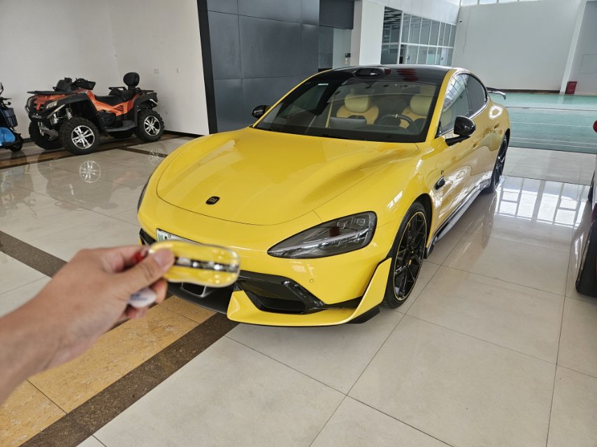 MI SU7 Ultra 2025 MI SU7 Ultra 2025 immagine di auto