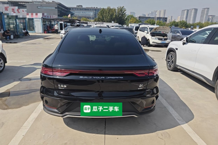 BYD Han 2025 #6 BYD Han 2025 car image #6