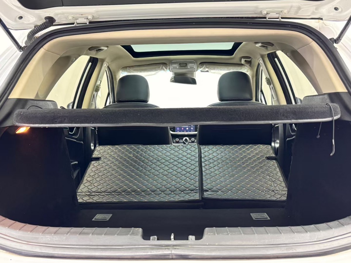 GEELY Emgrand GS 2019 #10 GEELY Emgrand GS 2019 car image #10