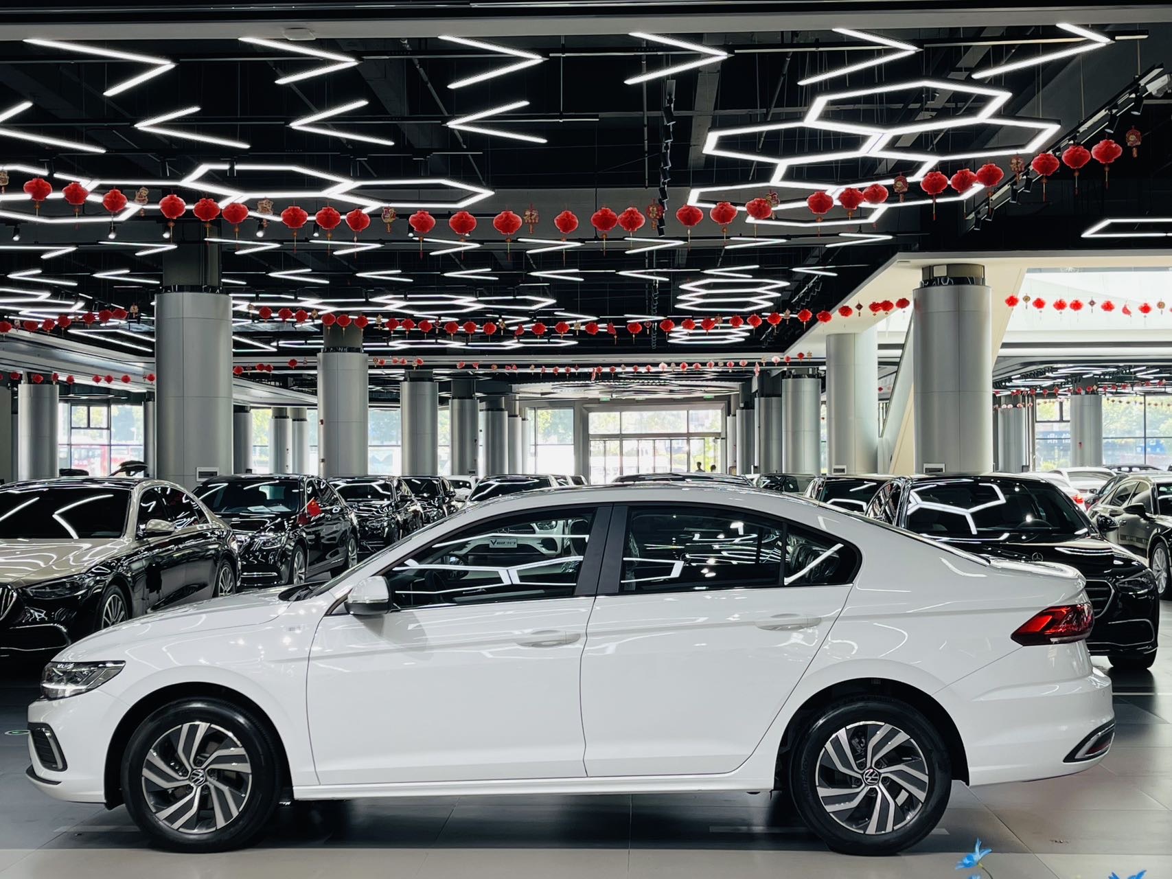 2024 car image #5