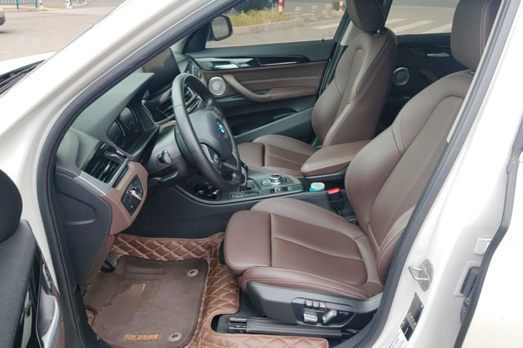 BMW X1 2021 car image #15
