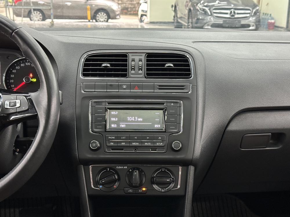 Volkswagen Polo 2017 #9 Volkswagen Polo 2017 car image #9