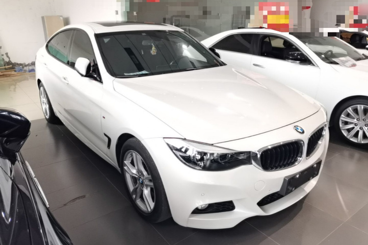 BMW 3 Series GT 2021 #4 BMW 3 Series GT 2021 car image #4