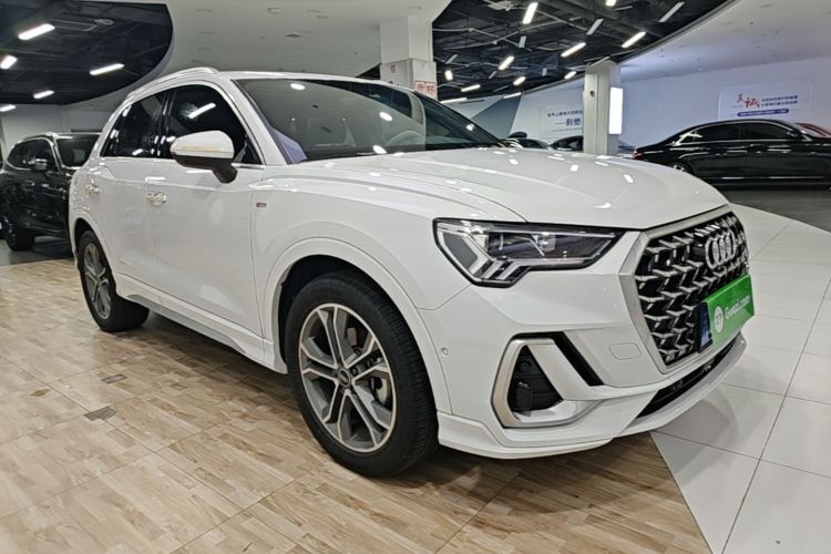Audi Q3 2023 #4 Audi Q3 2023 immagine di auto #4