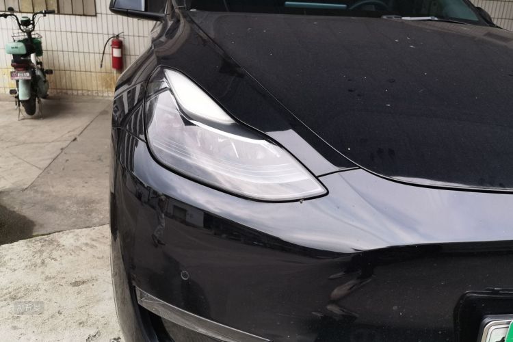 Tesla Model Y 2021 #8 Tesla Model Y 2021 car image #8