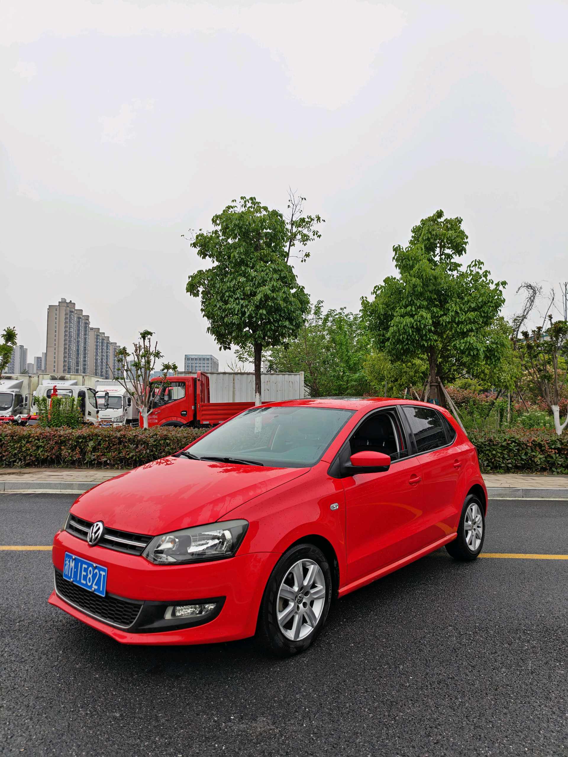 Volkswagen Polo 2012 изображение автомобиля 