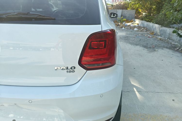 Volkswagen Polo 2015 #8 Volkswagen Polo 2015 car image #8