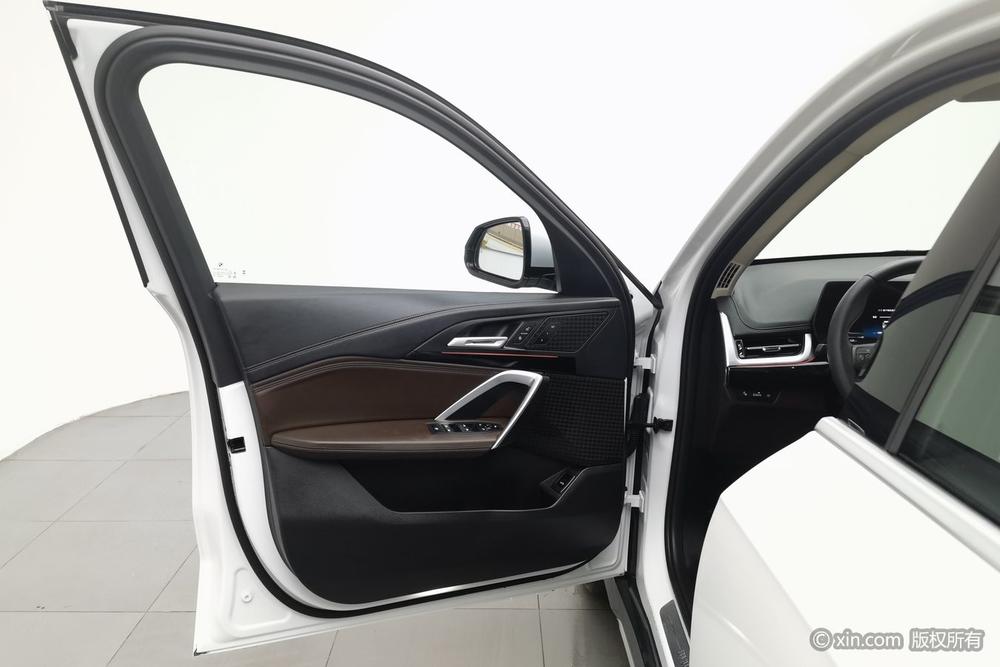 BMW X1 2024 #21 BMW X1 2024 car image #21
