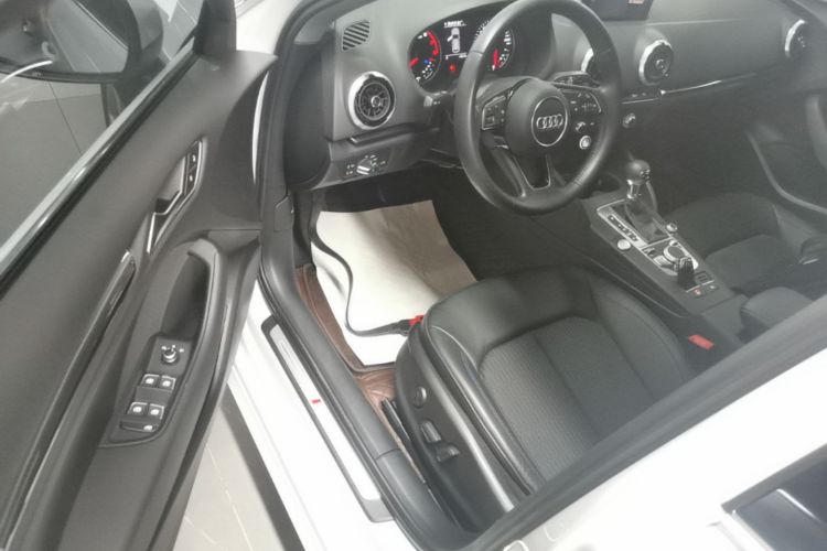 Audi A3 2019 #16 Audi A3 2019 car image #16
