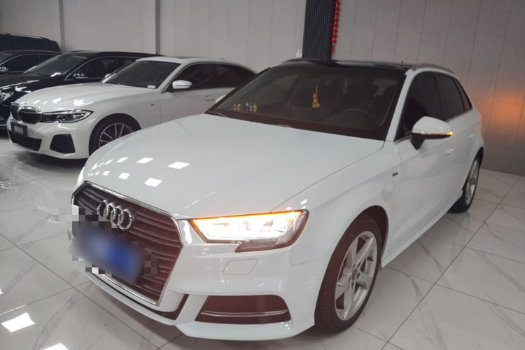 Audi A3 2019 #2 Audi A3 2019 car image #2