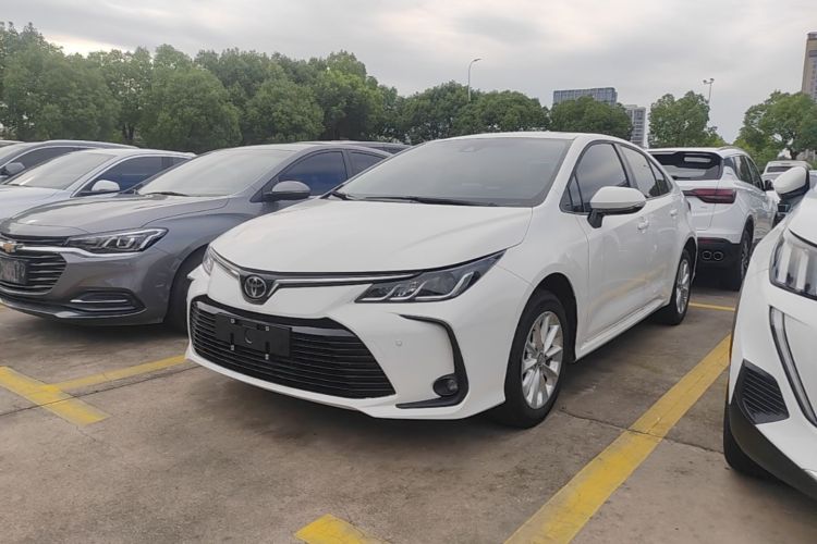 Toyota Corolla 2022 car image #2
