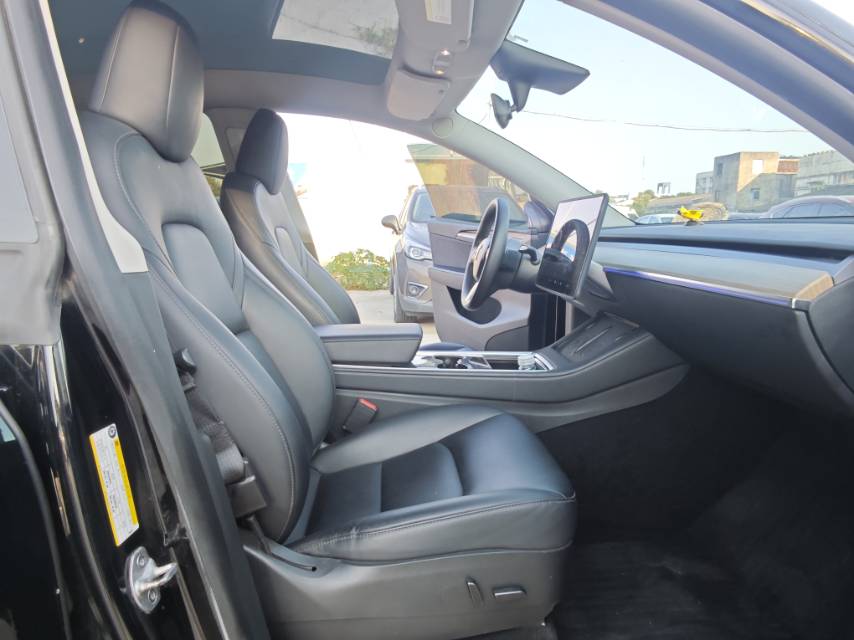 Tesla Model Y 2022 #9 Tesla Model Y 2022 immagine di auto #9