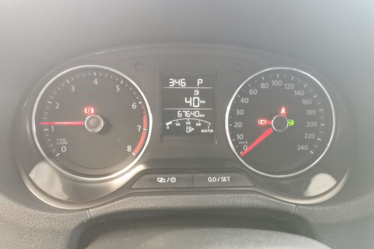 Volkswagen Polo 2017 #16 Volkswagen Polo 2017 car image #16