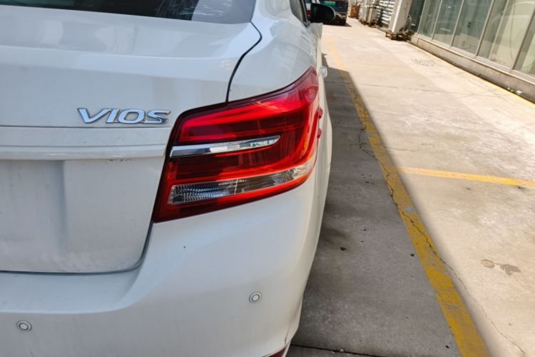 Toyota Vios 2017 #8 Toyota Vios 2017 car image #8