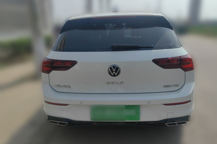 Volkswagen Golf 2024 imagen de coche #4