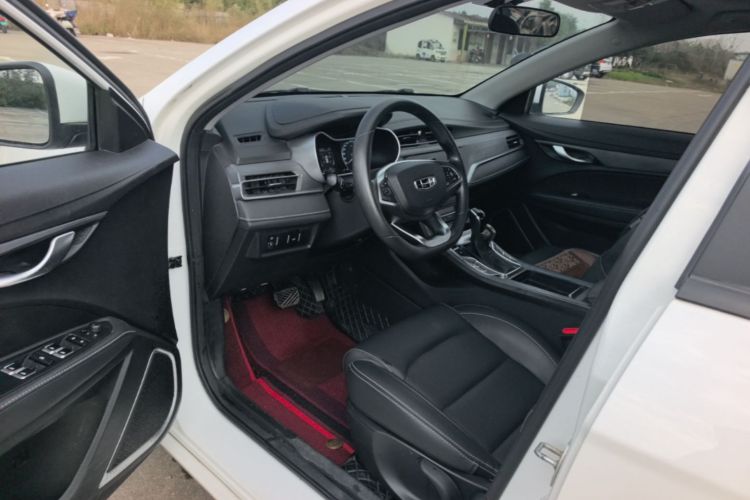 GEELY Emgrand 2021 immagine di auto #16