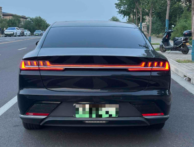BYD Han 2021 car image #7