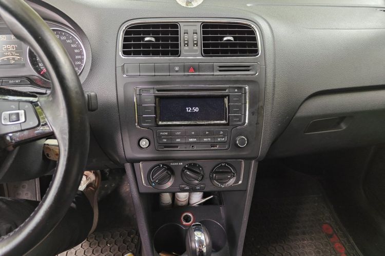 Volkswagen Polo 2017 #13 Volkswagen Polo 2017 car image #13