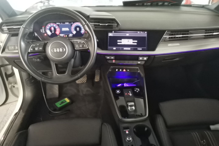 Audi A3 2024 immagine di auto #10