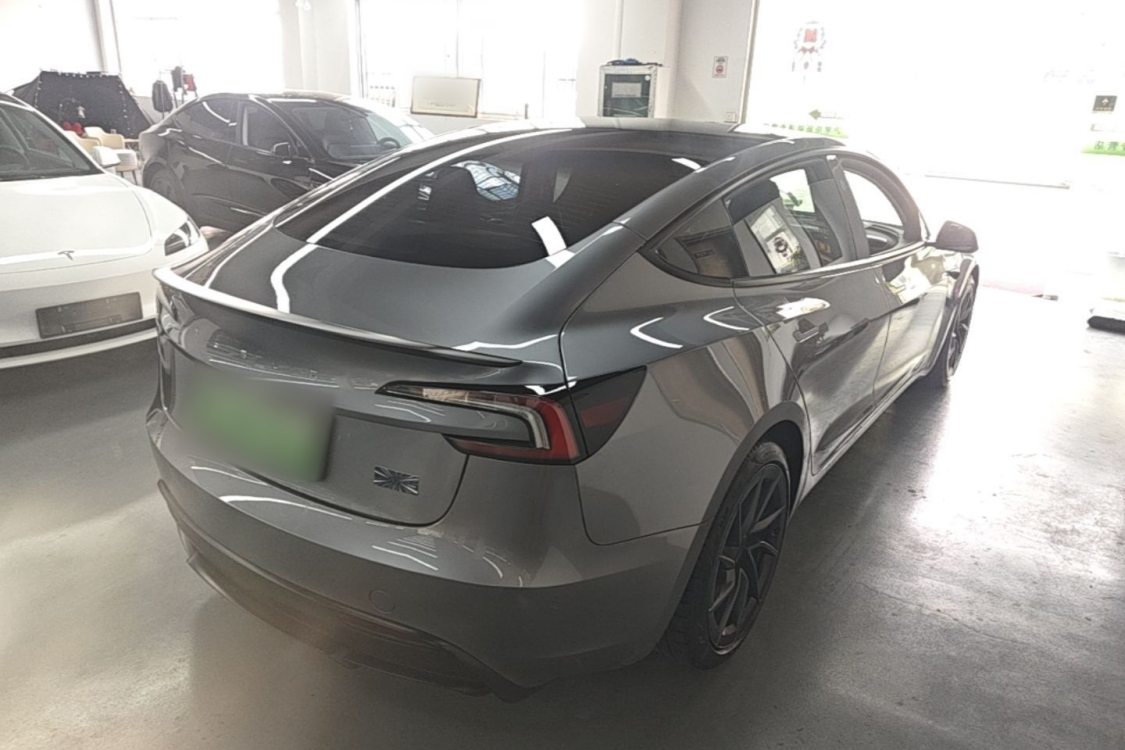 Tesla Model 3 2025 #4 Tesla Model 3 2025 car image #4