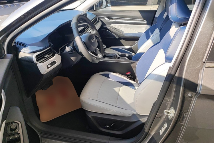 GEELY Emgrand 2023 immagine di auto #19