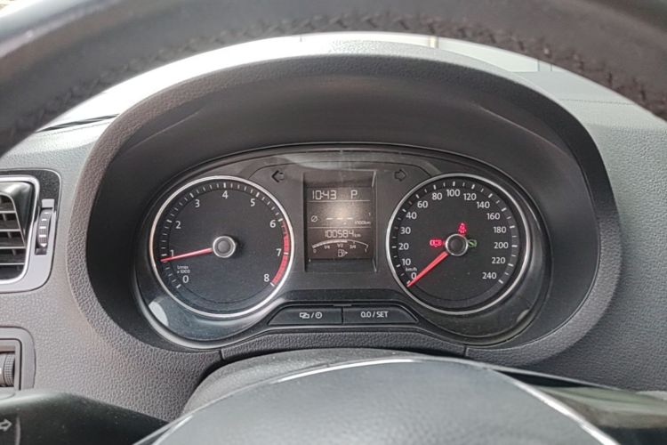 Volkswagen Polo 2017 #12 Volkswagen Polo 2017 car image #12
