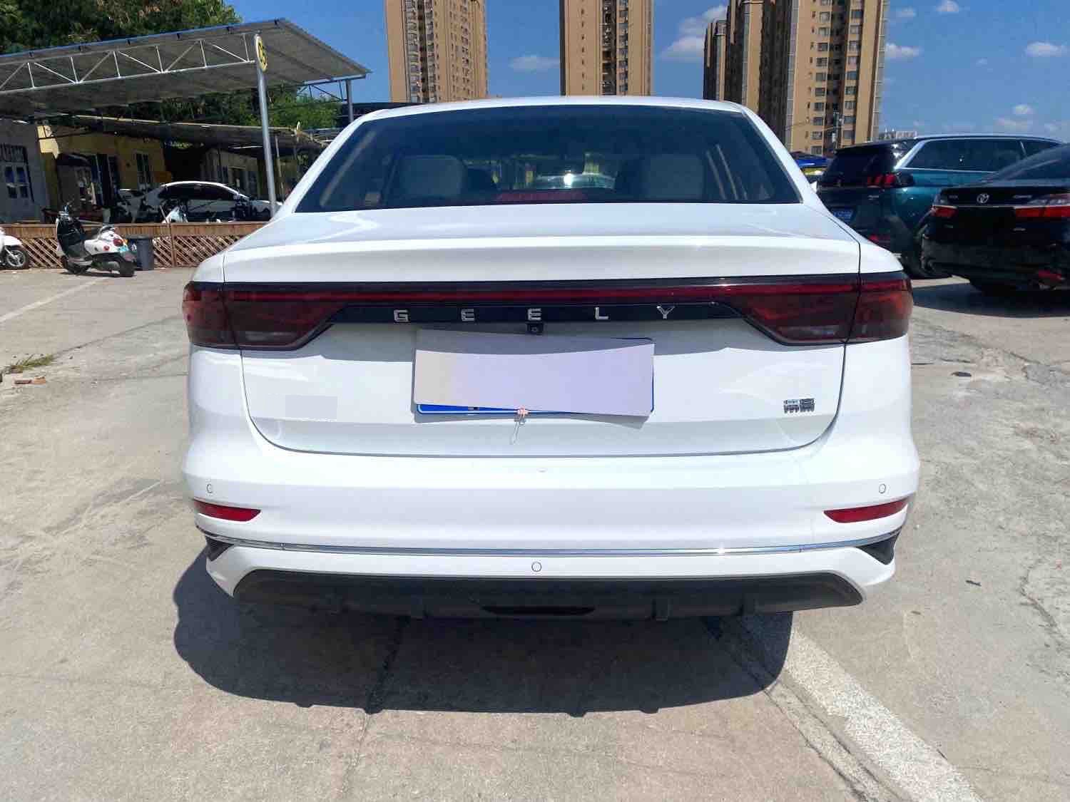 GEELY Emgrand 2021 imagem de carro #7