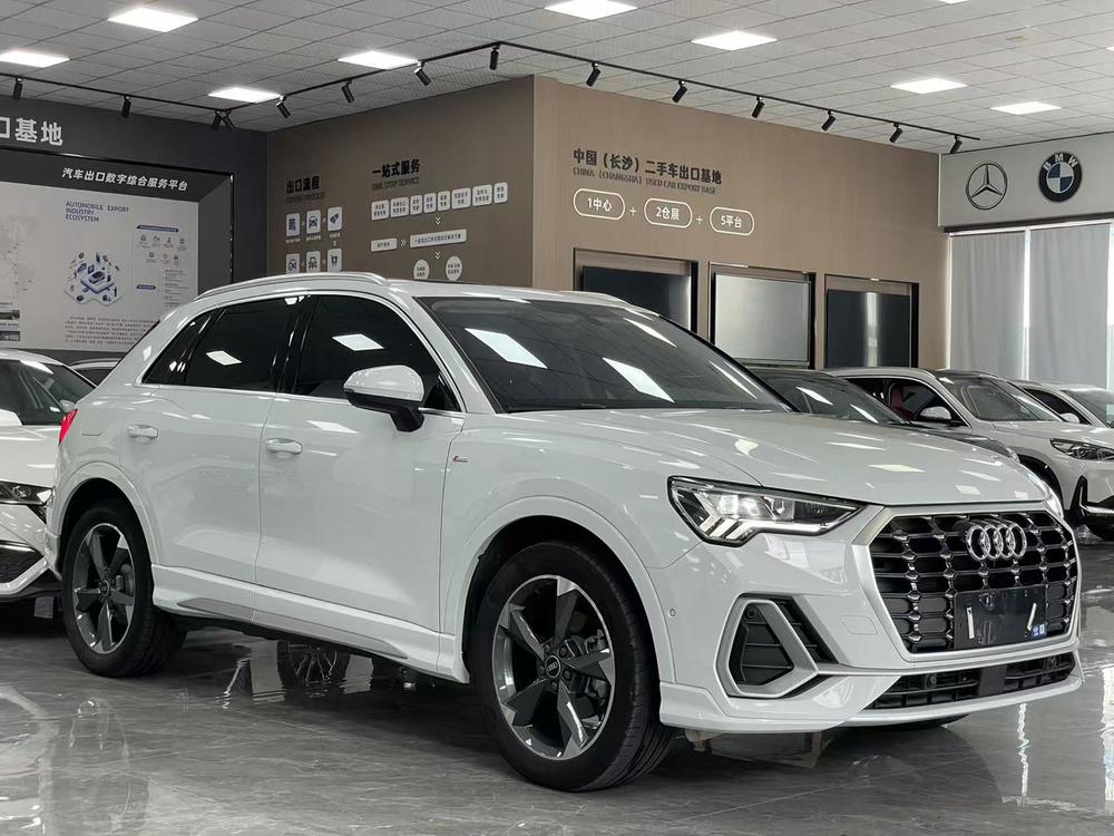 Audi Q3 2022 #3 Audi Q3 2022 car image #3