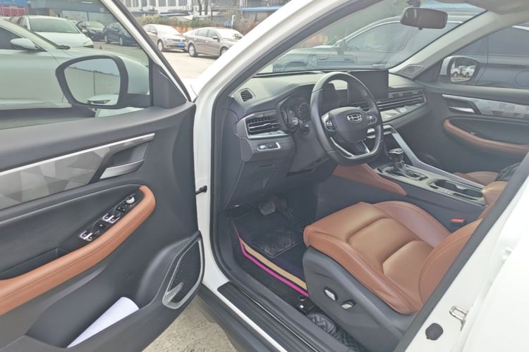GEELY Vision X6 2021 car image #16