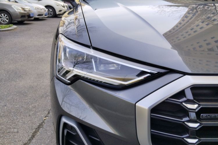 Audi Q3 2022 #8 Audi Q3 2022 car image #8
