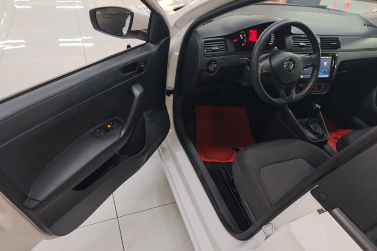 Volkswagen Santana 2020 immagine di auto #16