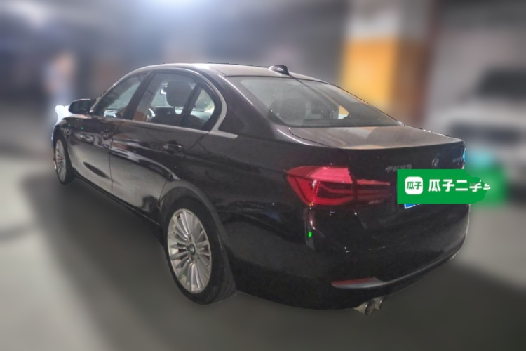 BMW 3 Series 2018 #5 BMW 3 Series 2018 car image #5