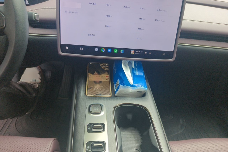 MI SU7 2025 car image #17