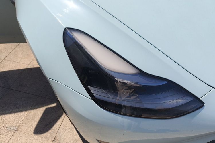 Tesla Model 3 2023 #8 Tesla Model 3 2023 صورة سيارة #8