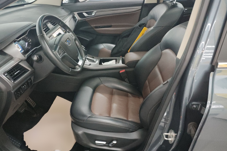 GEELY Emgrand GS 2017 car image #15