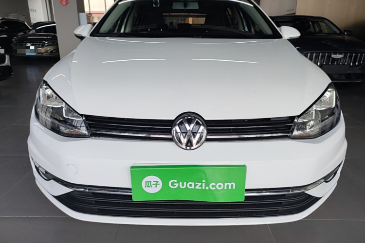Volkswagen Golf 2019 #3 Volkswagen Golf 2019 car image #3