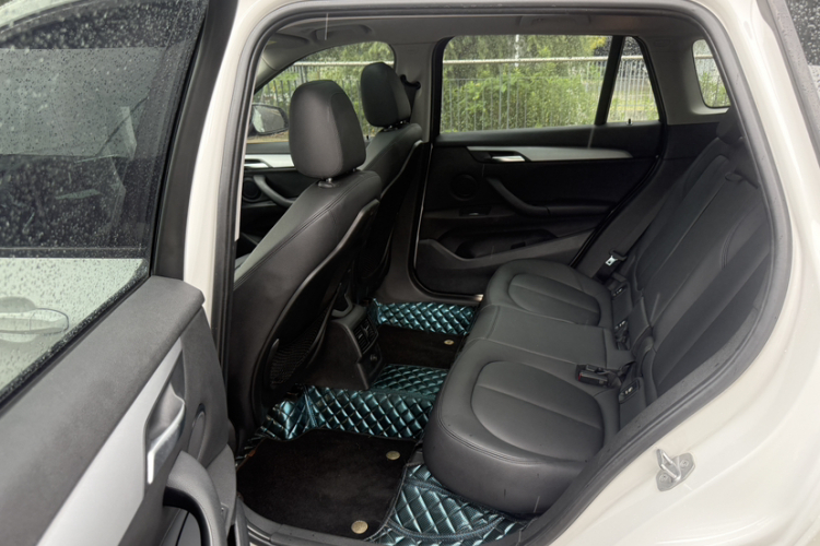 BMW X1 2016 #22 BMW X1 2016 car image #22