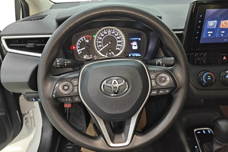Toyota Corolla 2023 #11 Toyota Corolla 2023 car image #11