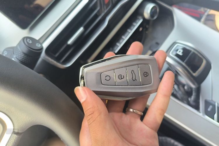 GEELY Coolray 2019 #10 GEELY Coolray 2019 car image #10