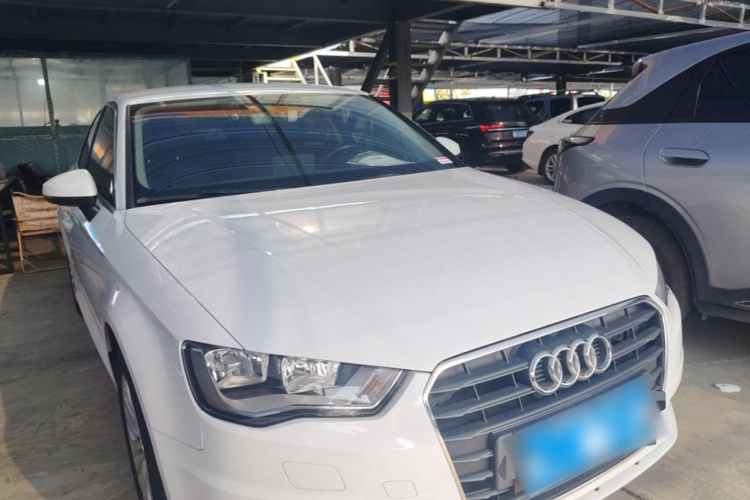 Audi A3 2017 immagine di auto #4