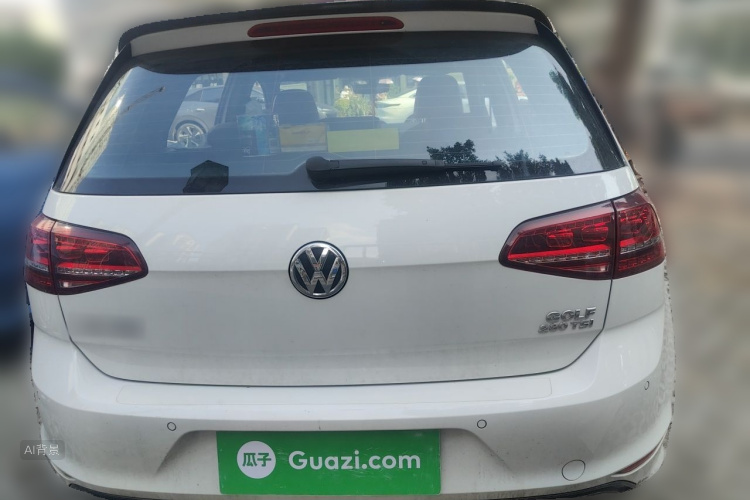 Volkswagen Golf 2017 car image #6