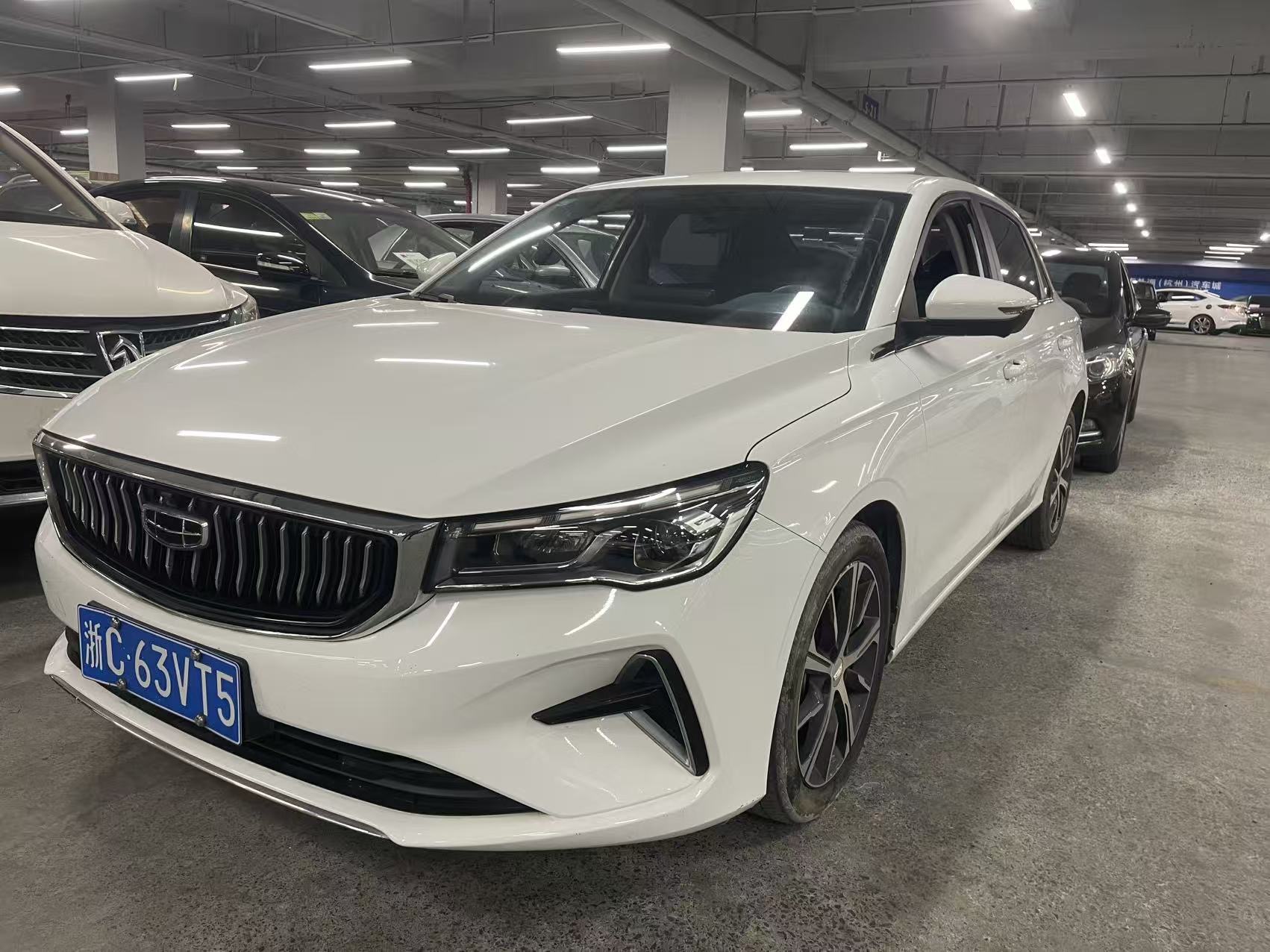 GEELY Emgrand 2023 صورة سيارة 