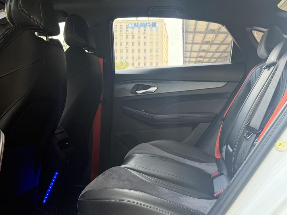 GEELY Binray 2022 car image #20