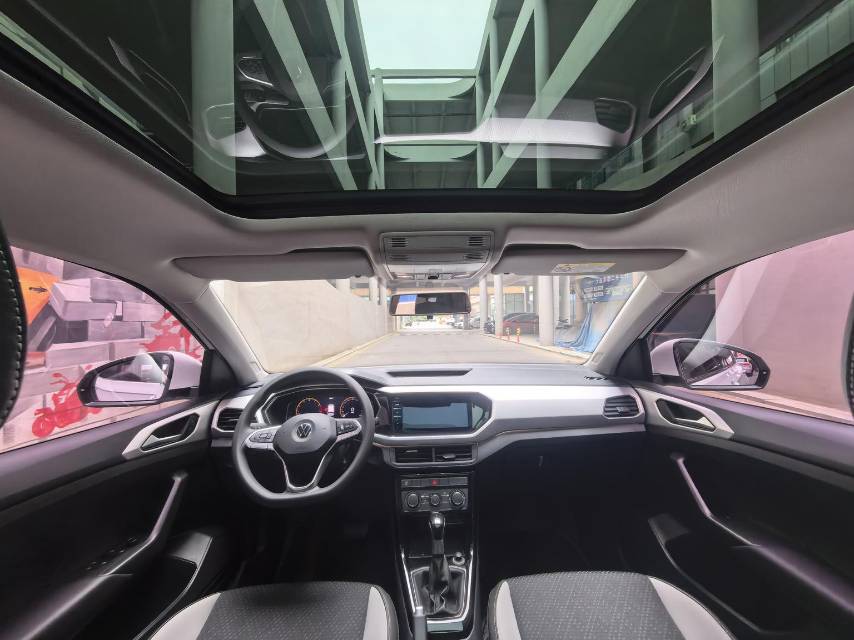 Volkswagen Tacqua 2021 immagine di auto #7